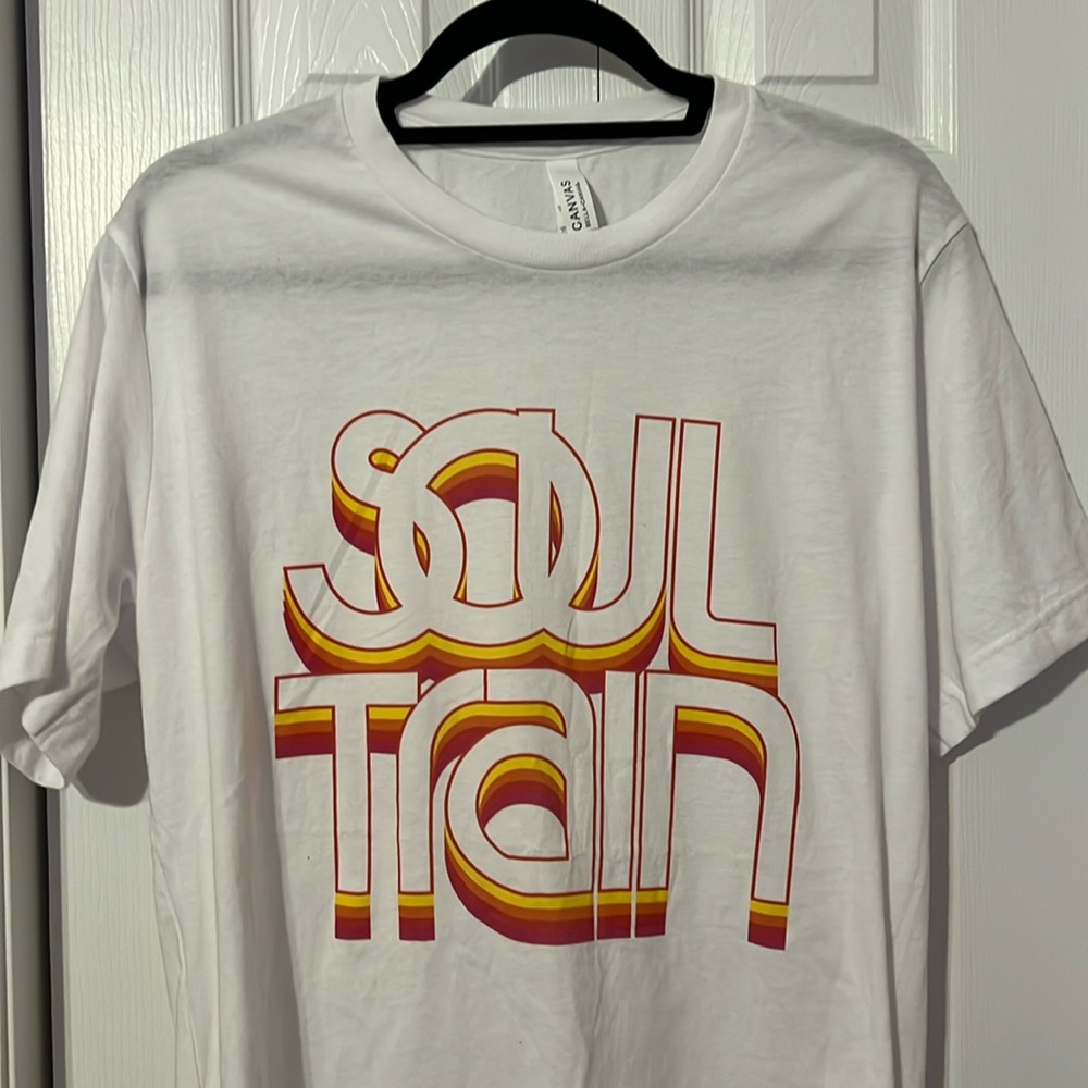 Soul Train graphic t-shirt Size Large